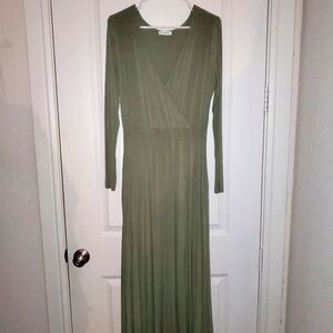 HuHot, L, Maxi Light Green Long Sleeve Faux Wrap Dress with POCKETS